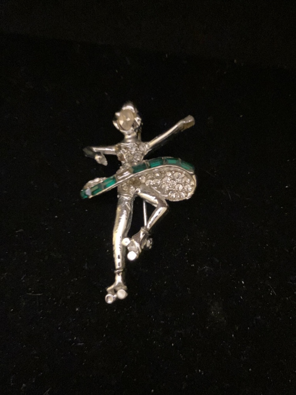 Roller Skating Pin